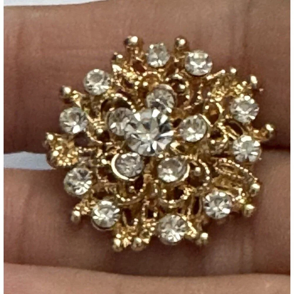 Modern Gold Tone Rhinestone Flower Brooch 1 Inch